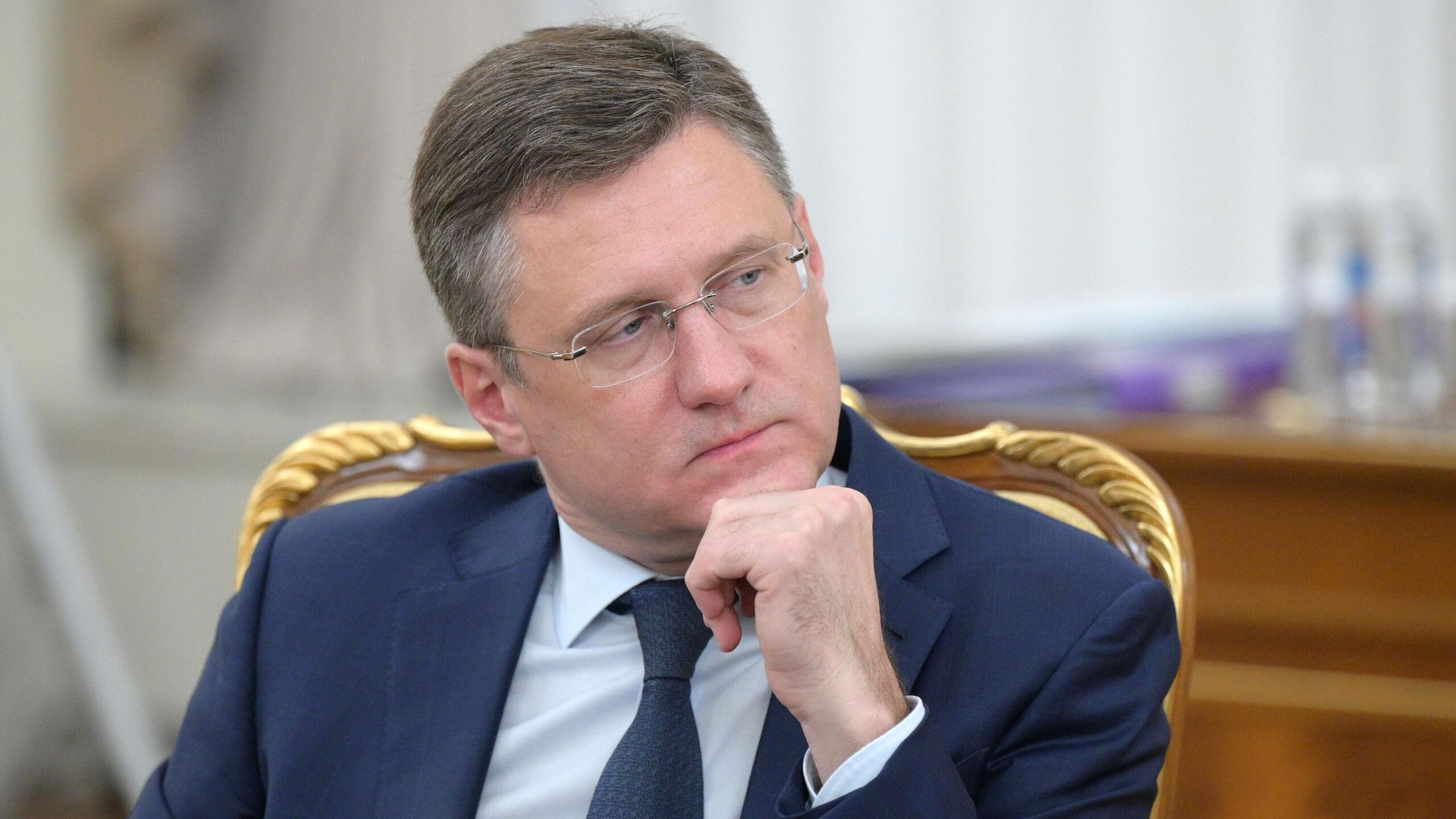 Russia Weighs Total Diesel Export Ban Amid Refinery Strikes